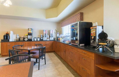 Perryton Hotel | Baymont by Wyndham Perryton