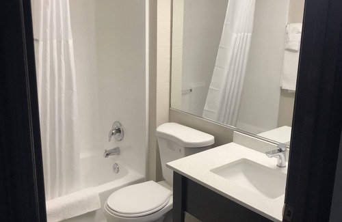 Estrella Hotel | Baymont by Wyndham Phoenix I-10 near 51st Ave