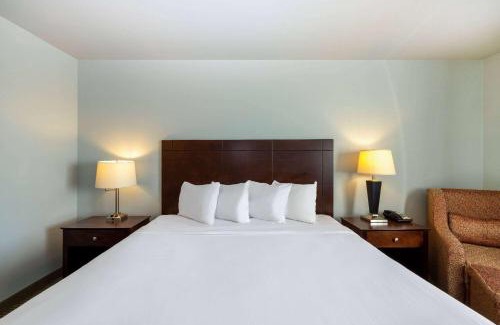 Rapid City Hotel | Baymont by Wyndham Rapid City