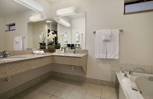Totem Lake Hotel | Baymont by Wyndham Seattle/Kirkland WA