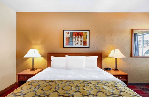 Spearfish Hotel | Baymont by Wyndham Spearfish