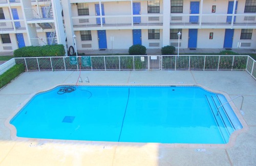 South Tulsa Hotel | Baymont by Wyndham Tulsa Broken Arrow