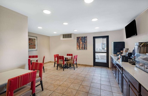 Farmington Hotel | Baymont Inn by Wyndham Farmington