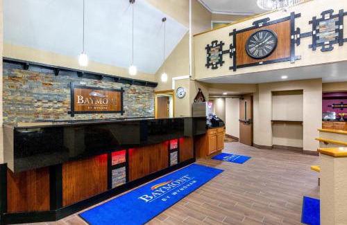 Mukwonago Hotel | Baymont Inn & Suites by Wyndham Mukwonago
