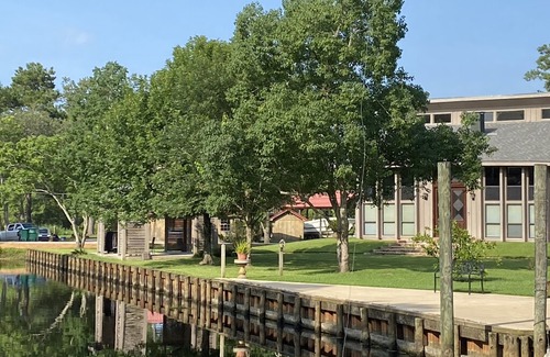 Slidell House | Bayou Bonfouca Waterfront Getaway Home