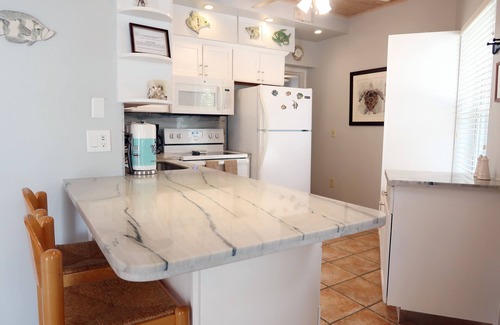 Islamorada Villa | Bayside: Bayfront villa W/free onsite boat ramp marina & trailer parking.