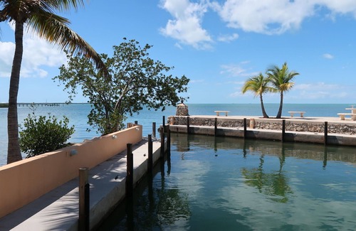 Islamorada Villa | Bayside: Bayfront villa W/free onsite boat ramp marina & trailer parking.