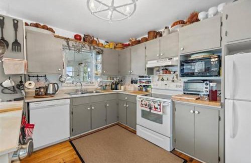 Corran Ban House | Bayside Breeze