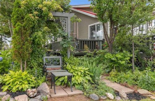 Corran Ban House | Bayside Breeze