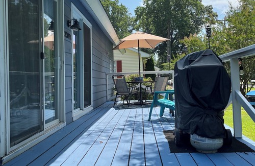 Rehoboth Beach Cottage | Bayside Cottage, near Rehoboth-sleeps 8!