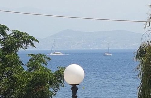Kassiopi Apartment | Bayside House