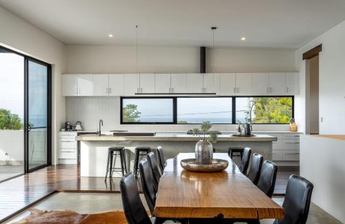 Dunsborough House | Bayside I Private Properties