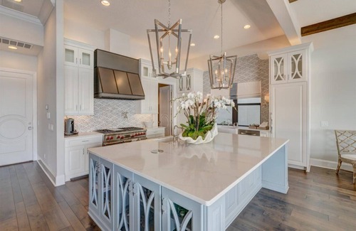 Indian Rocks Beach House | Bayside Paradise Mansion - Waterfront and Private Pool!