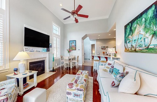 The Commons House | Bayside Resort - 36306 Sunflower Boulevard