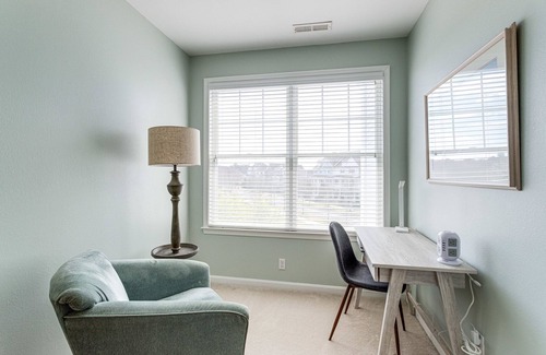 Bayside Condo | Bayside Resort - 5 star rated 3BR Condo next to Sun Ridge pool complex