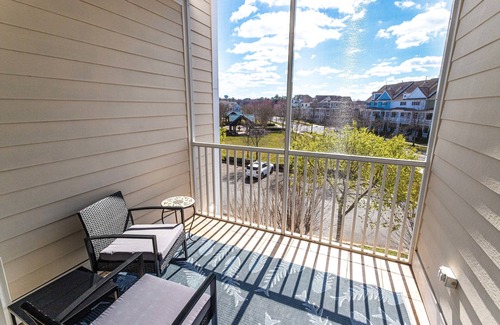 Bayside Condo | Bayside Resort - 5 star rated 3BR Condo next to Sun Ridge pool complex