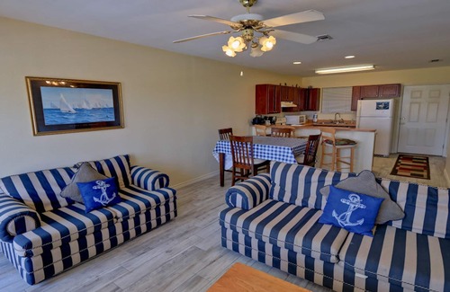 South Padre Island Condo | Bayside Retreat with a View By Rent On Padre