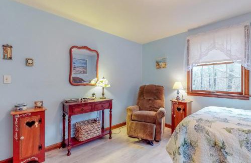North Eastham House | Bayside Retreat