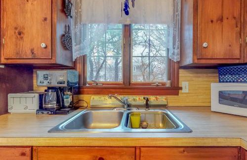 North Eastham House | Bayside Retreat
