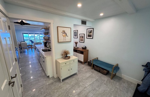 Nazareth Condo | Bayside Retreat! – Walk to Cowpet Bay Beach! Oceanview!
