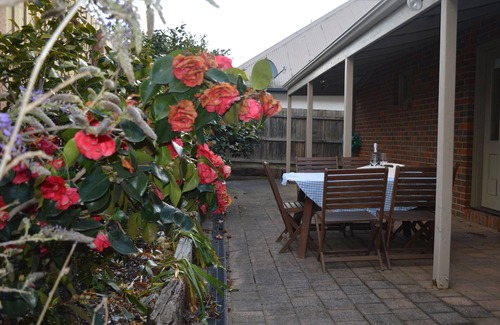 Clifton Springs House | Bayside walks and local beach access, in the heart of the Bellarine and wineries