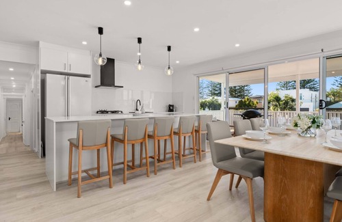 Vincentia House | Bayswater Beach House 1 by Experience Jervis Bay