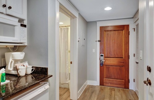 Villa Lago Condo | Baytowne Wharf Coastal Hideaway - Your Oasis in Sandestin's Heart at Sandestin Golf and Beach Resort!