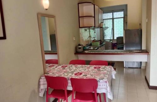 Batu Ferringhi Apartment | Bayu Emas Batu Ferringhi Penang