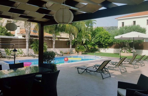 Pissouri Villa | BAYVIEW, 4 bed villa, Certificate of Excellence - Close to the beach, Free WiFi