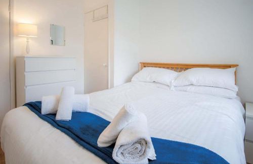 Oxwich Ski Chalet | Bayview 61 - 2 Bedroom Chalet - Bayview Oxwich
