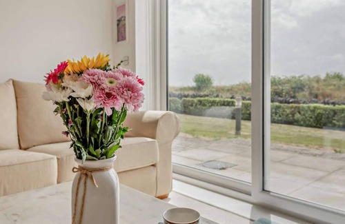 Crynant Apartment | Bayview Apartment - Machynys