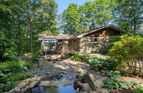 Door County House | Bayview Bliss Bungalow by Simple Life Rentals