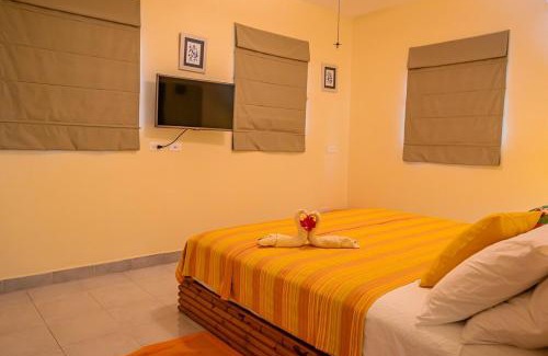 All Saints Apartment | Bayview Condo