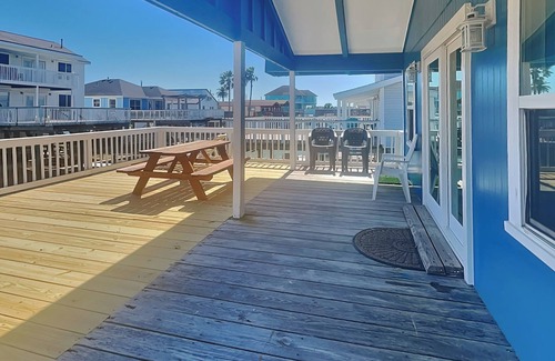Jamaica Beach House | Bayview Cottage | The Boat Dock is Perfect for Fishing