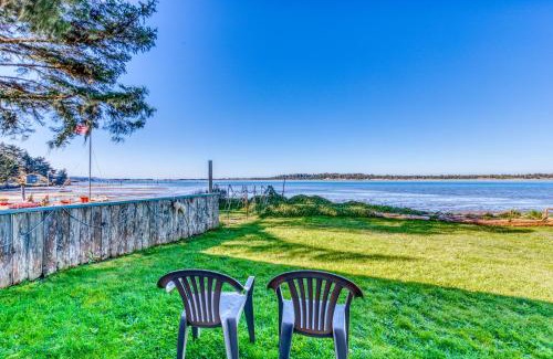 Coos Bay House | Bayview Cottage