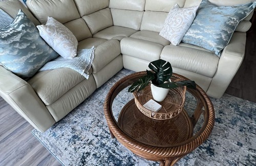 North Trail Condo | Bayview Getaway! Sarasota FL