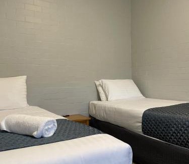 Esperance Hotel | Bayview Motel