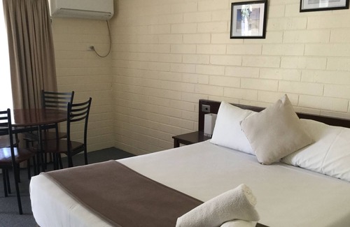 Esperance Hotel | Bayview Motel