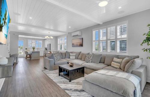 Cortez House | Bayview Pointe