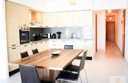 St. Julian's Apartment | Bayview Seafront 5A