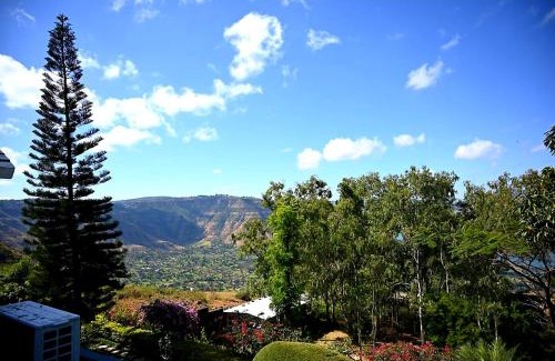 Wai Villa | BayView Villa - Swimming Pool AC Valley View