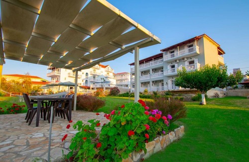 Amoudi Apartment | Baywatch 3 on the water
