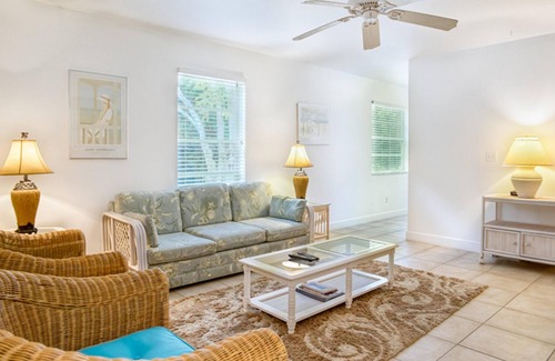 Captiva Cabin | Baywatch Cabin