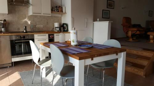 Rhein-Erft-Kreis District Apartment | BB dänisch/deutsch