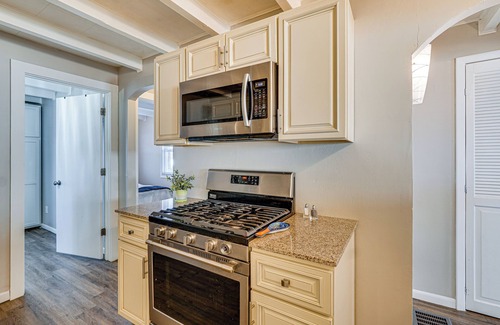 Kaiser House | BBQ-Ready Home in Lake of the Ozarks State Park!