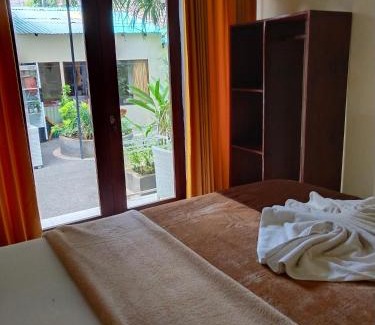 Mushroom Bay House | BBS Homestay
