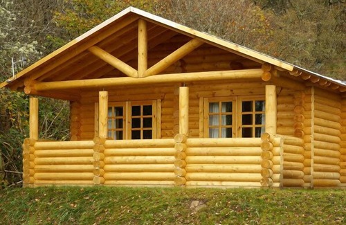 Glen Urquhart Cabin | BCC Loch Ness Log Cabins