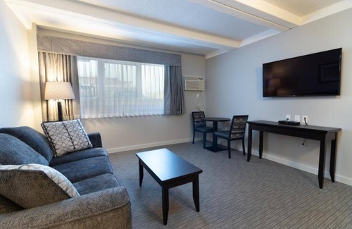 Fort McMurray Hotel | BCMInns Fort McMurray