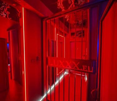 Praga Poludnie Apartment | BDSM Apartament Warszawa Luxxx - ADULTS ONLY - TYLKO DLA DOROSŁYCH