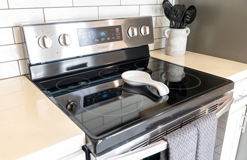 Beach Haven House | Be A Nomad | Spacious 1 King BR close Beach & Mayo